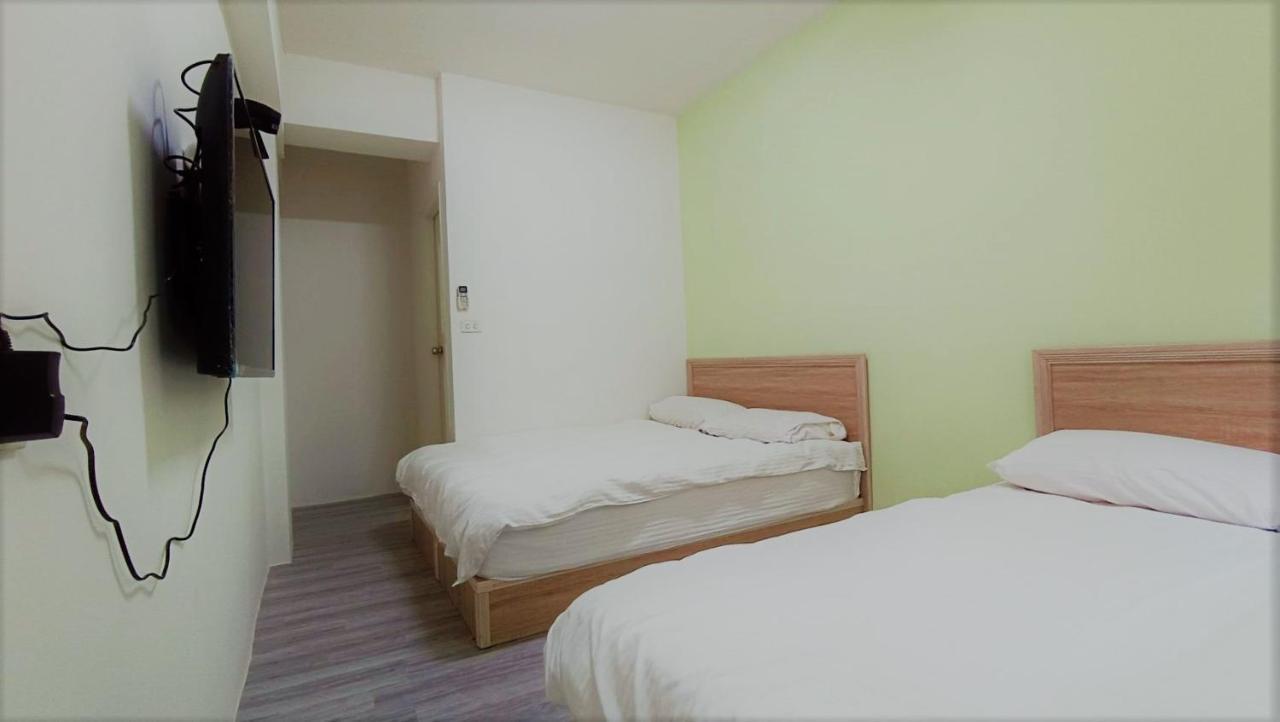 Fengchia Bichon B&B Taichung Dış mekan fotoğraf