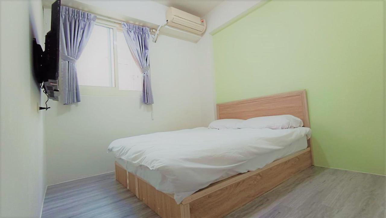 Fengchia Bichon B&B Taichung Dış mekan fotoğraf