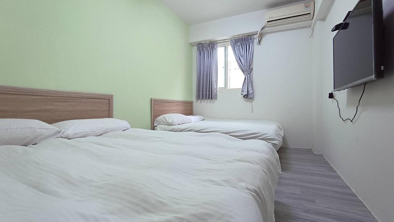 Fengchia Bichon B&B Taichung Dış mekan fotoğraf