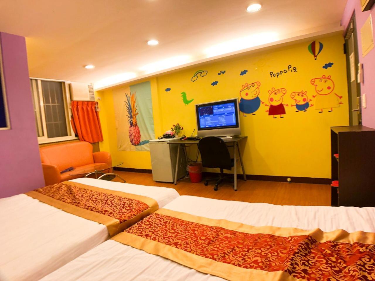 Fengchia Bichon B&B Taichung Dış mekan fotoğraf
